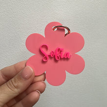 Load image into Gallery viewer, Flower Personalised Keyring