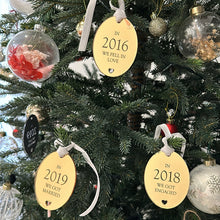 Load image into Gallery viewer, Wedding Christmas Ornament Set