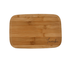 Load image into Gallery viewer, Robin Personalised Cheese Board - Medium
