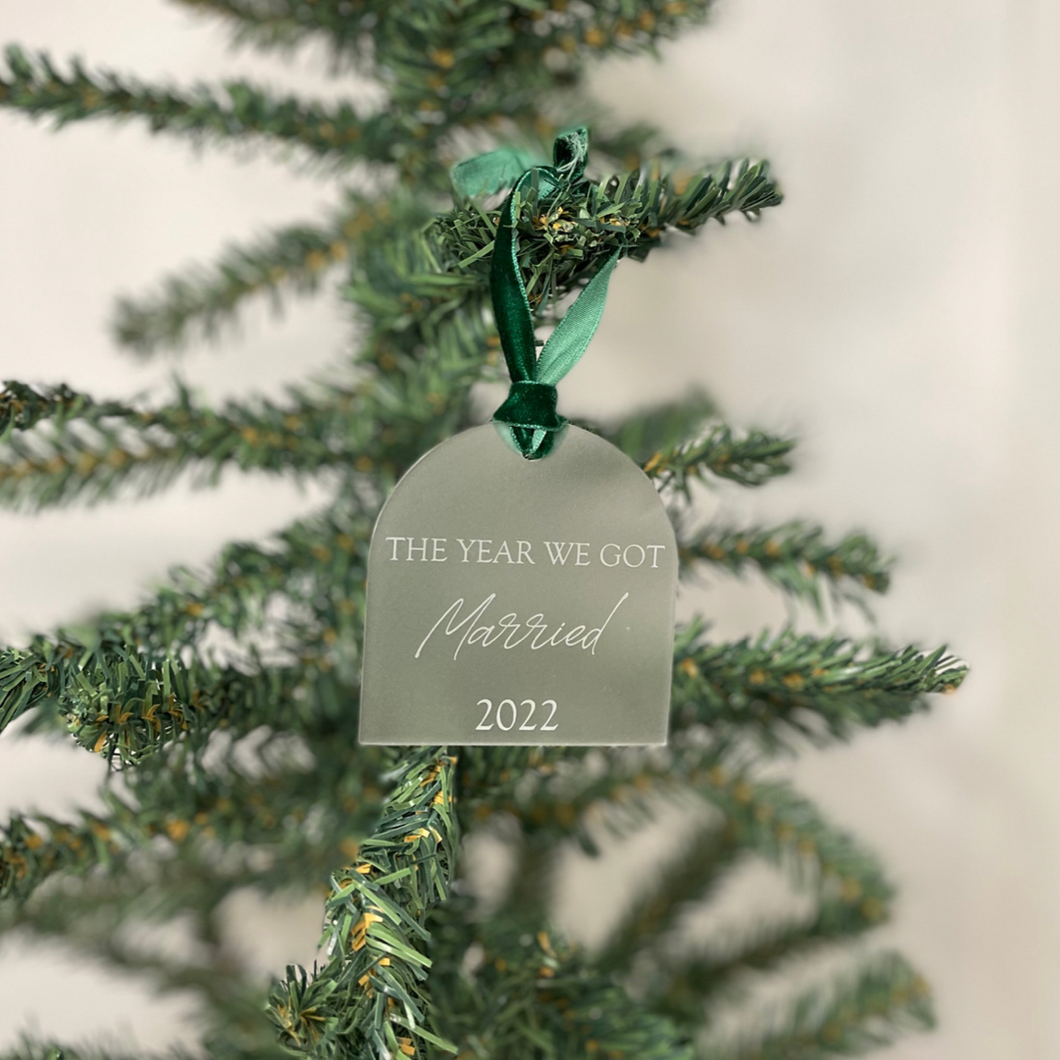 frosted clear married personalised christmas ornament